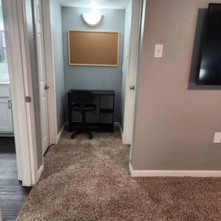 Blue Shark *B501* @ Medical Center 1Br Modern King Apartment With Private Patio Houston Exterior photo