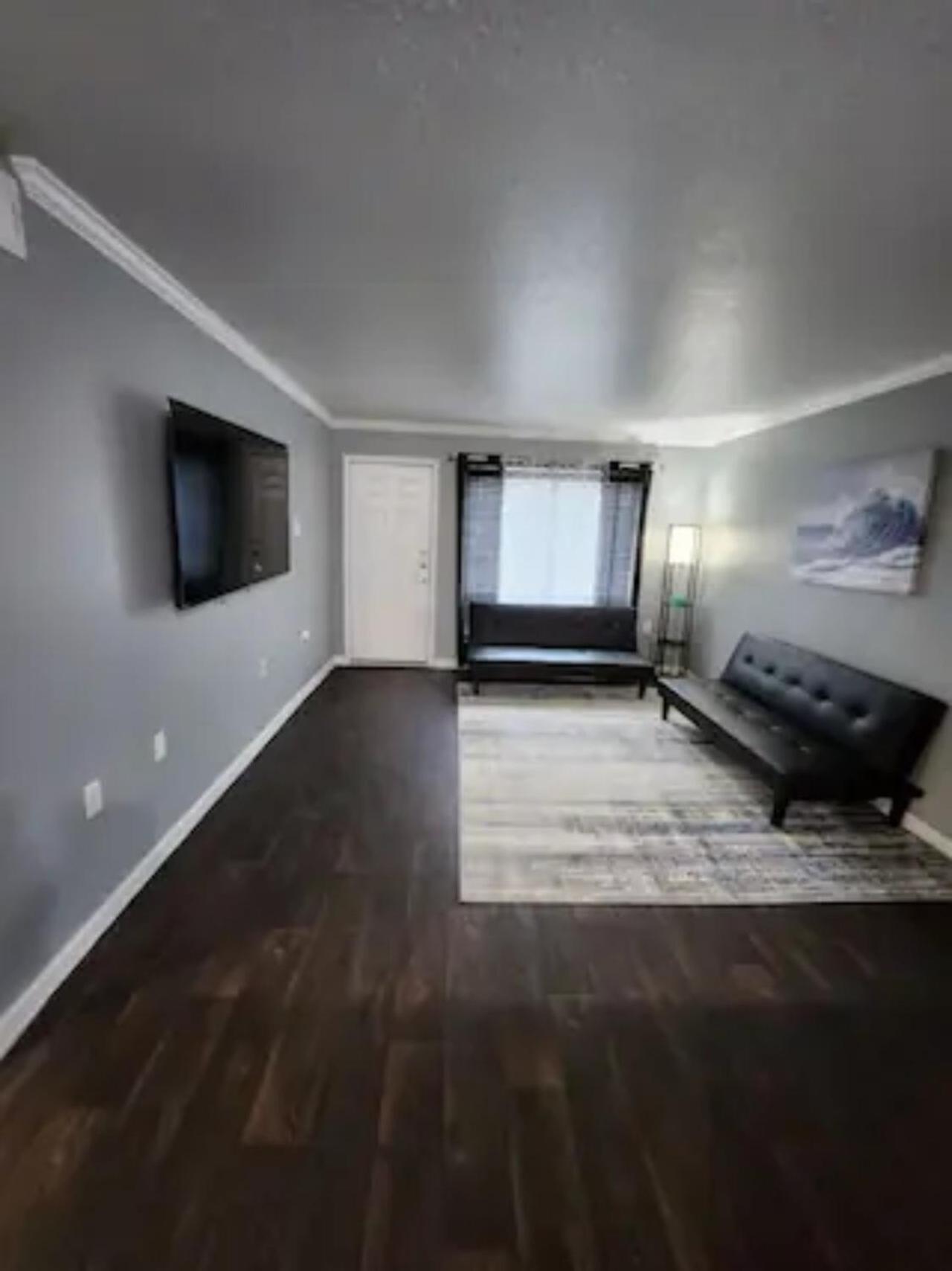 Blue Shark *B501* @ Medical Center 1Br Modern King Apartment With Private Patio Houston Exterior photo